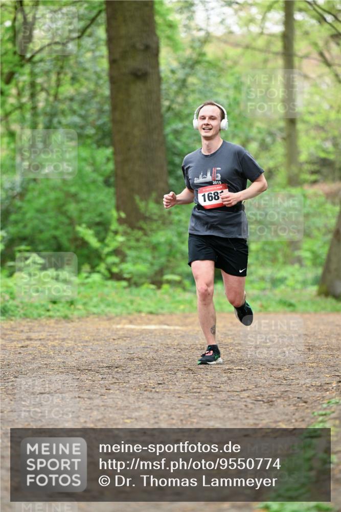 19.04.2026 - Hammer Lauf Dr. Thomas Lammeyer http://msf.ph/oto/9550774 19.04.2026 11:52:35 Laufen 2015, 168 meine-sportfotos.de