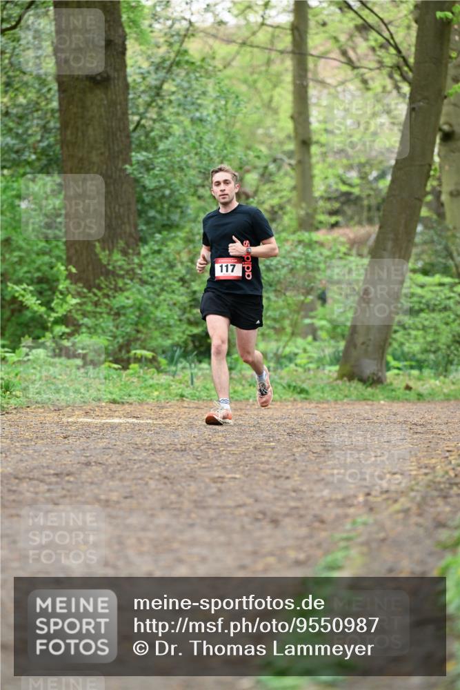 19.04.2026 - Hammer Lauf Dr. Thomas Lammeyer http://msf.ph/oto/9550987 19.04.2026 11:55:15 Laufen 117 meine-sportfotos.de