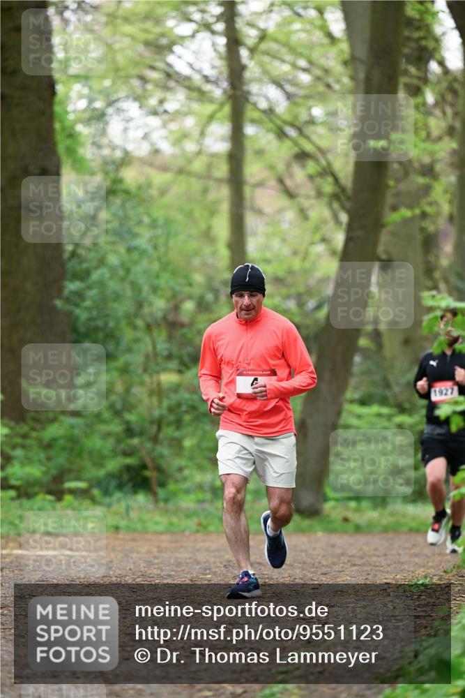 19.04.2026 - Hammer Lauf Dr. Thomas Lammeyer http://msf.ph/oto/9551123 19.04.2026 11:56:44 Laufen 1927 meine-sportfotos.de