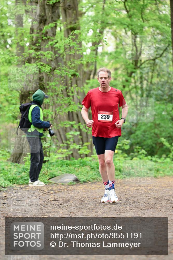 19.04.2026 - Hammer Lauf Dr. Thomas Lammeyer http://msf.ph/oto/9551191 19.04.2026 11:57:40 Laufen 239 meine-sportfotos.de