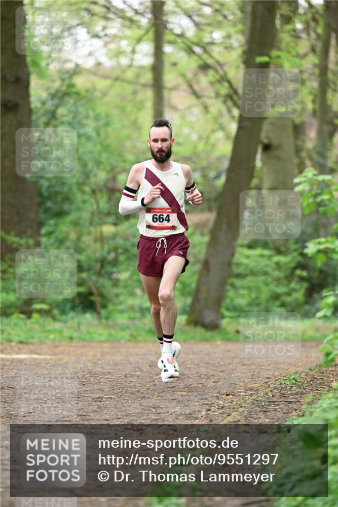 19.04.2026 - Hammer Lauf Dr. Thomas Lammeyer http://msf.ph/oto/9551297 19.04.2026 11:58:25 Laufen 664 meine-sportfotos.de