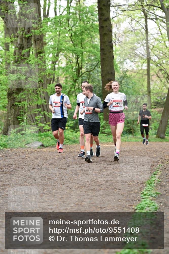 19.04.2026 - Hammer Lauf Dr. Thomas Lammeyer http://msf.ph/oto/9551408 19.04.2026 11:59:26 Laufen 525, 528 meine-sportfotos.de