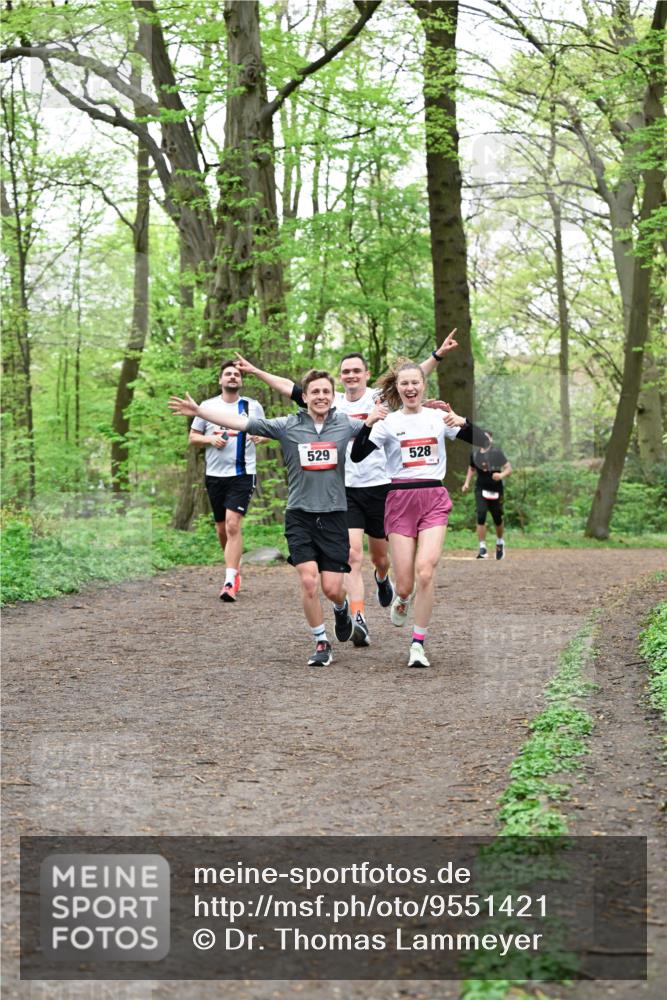19.04.2026 - Hammer Lauf Dr. Thomas Lammeyer http://msf.ph/oto/9551421 19.04.2026 11:59:27 Laufen 529, 528 meine-sportfotos.de
