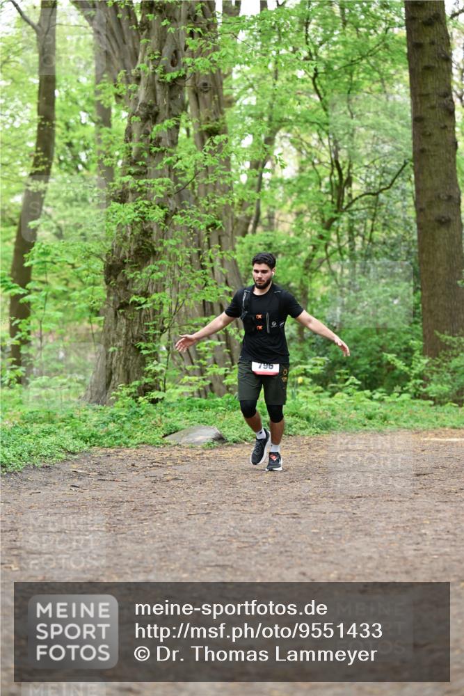 19.04.2026 - Hammer Lauf Dr. Thomas Lammeyer http://msf.ph/oto/9551433 19.04.2026 11:59:30 Laufen 796 meine-sportfotos.de