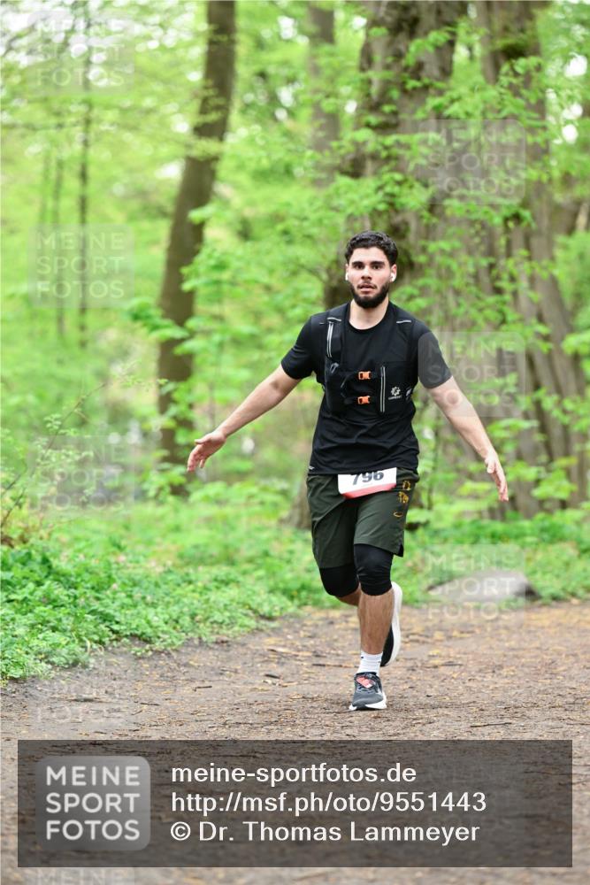 19.04.2026 - Hammer Lauf Dr. Thomas Lammeyer http://msf.ph/oto/9551443 19.04.2026 11:59:31 Laufen 796 meine-sportfotos.de