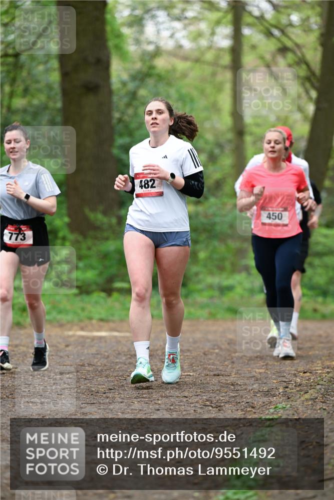 19.04.2026 - Hammer Lauf Dr. Thomas Lammeyer http://msf.ph/oto/9551492 19.04.2026 12:00:32 Laufen 773, 482, 450 meine-sportfotos.de
