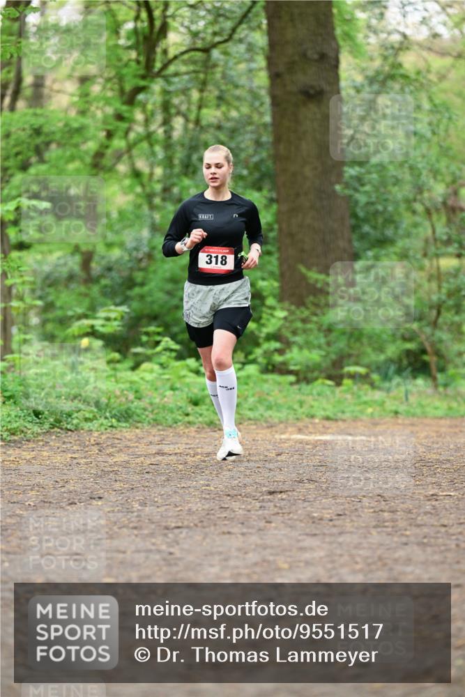 19.04.2026 - Hammer Lauf Dr. Thomas Lammeyer http://msf.ph/oto/9551517 19.04.2026 12:00:51 Laufen 318 meine-sportfotos.de