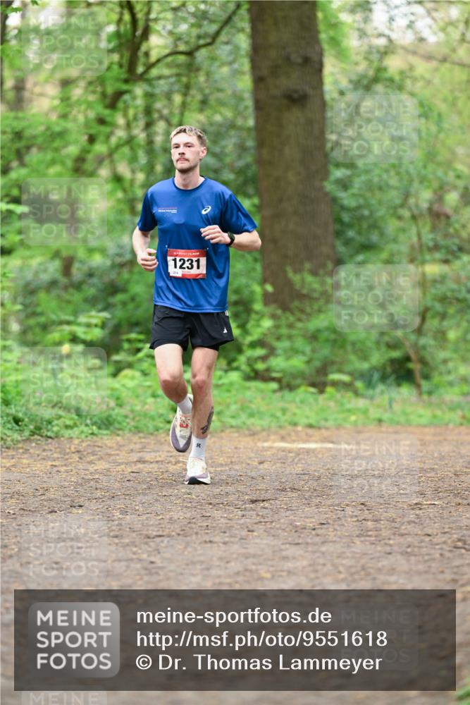 19.04.2026 - Hammer Lauf Dr. Thomas Lammeyer http://msf.ph/oto/9551618 19.04.2026 12:01:23 Laufen 1231, 214 meine-sportfotos.de