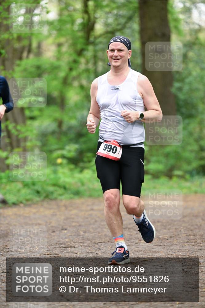 19.04.2026 - Hammer Lauf Dr. Thomas Lammeyer http://msf.ph/oto/9551826 19.04.2026 12:02:36 Laufen 990 meine-sportfotos.de