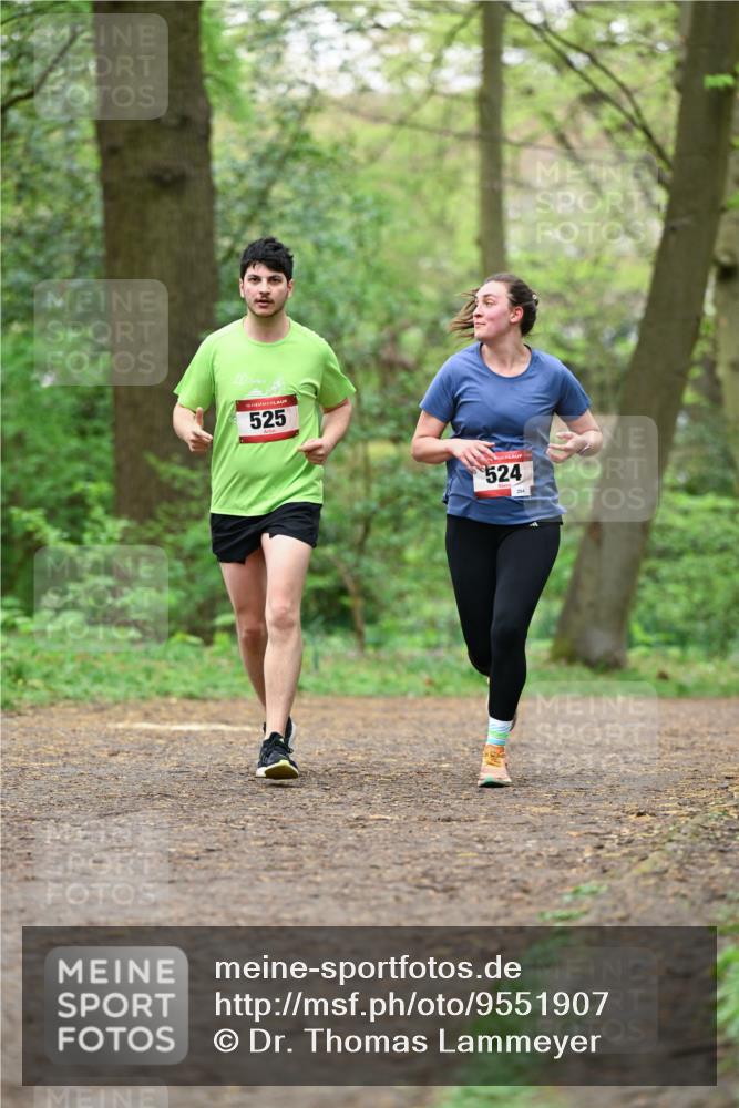 19.04.2026 - Hammer Lauf Dr. Thomas Lammeyer http://msf.ph/oto/9551907 19.04.2026 12:03:12 Laufen 525, 524, 204 meine-sportfotos.de