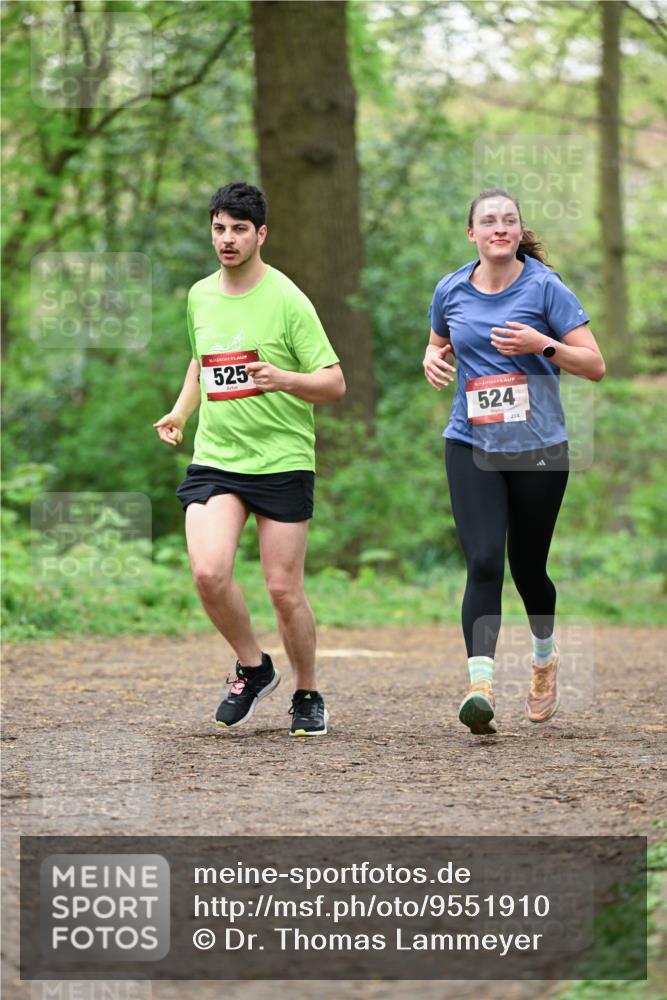 19.04.2026 - Hammer Lauf Dr. Thomas Lammeyer http://msf.ph/oto/9551910 19.04.2026 12:03:13 Laufen 525, 524, 204 meine-sportfotos.de