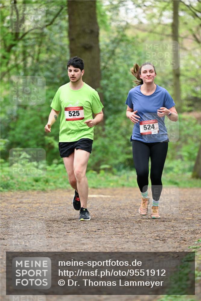 19.04.2026 - Hammer Lauf Dr. Thomas Lammeyer http://msf.ph/oto/9551912 19.04.2026 12:03:12 Laufen 525, 524 meine-sportfotos.de