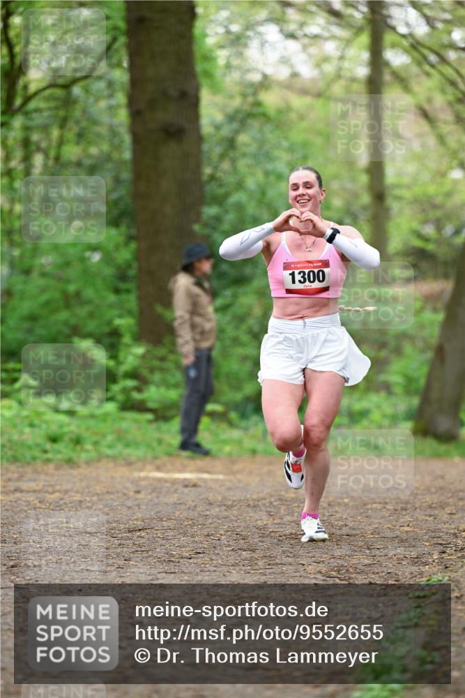 19.04.2026 - Hammer Lauf Dr. Thomas Lammeyer http://msf.ph/oto/9552655 19.04.2026 12:08:03 Laufen 1300 meine-sportfotos.de