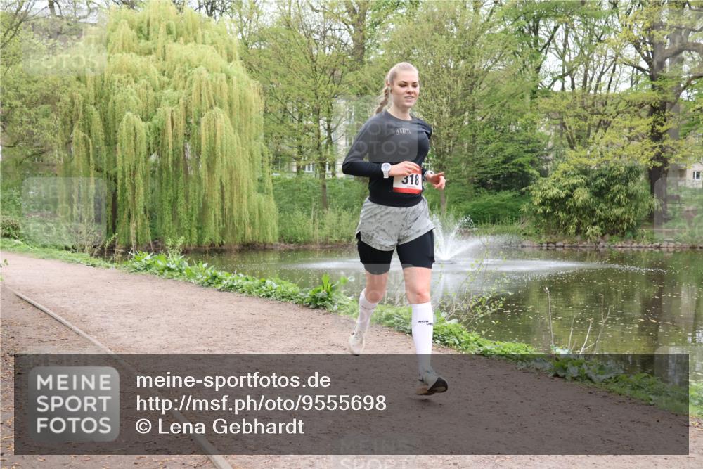 19.04.2026 - Hammer Lauf Lena Gebhardt http://msf.ph/oto/9555698 19.04.2026 11:33:19 Laufen 318 meine-sportfotos.de