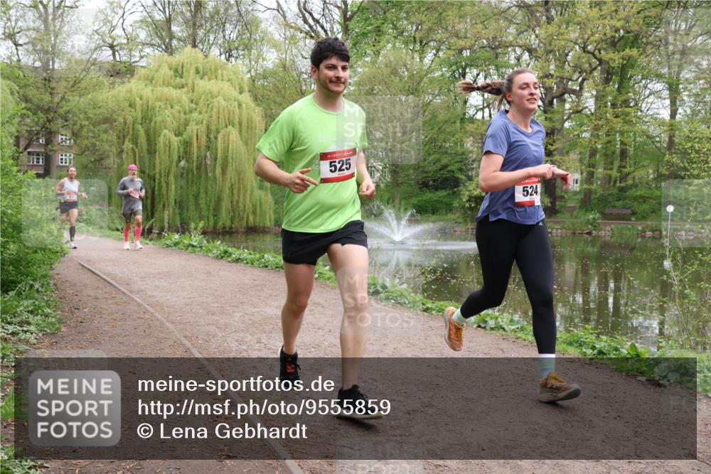 19.04.2026 - Hammer Lauf Lena Gebhardt http://msf.ph/oto/9555859 19.04.2026 11:34:46 Laufen 525, 524 meine-sportfotos.de