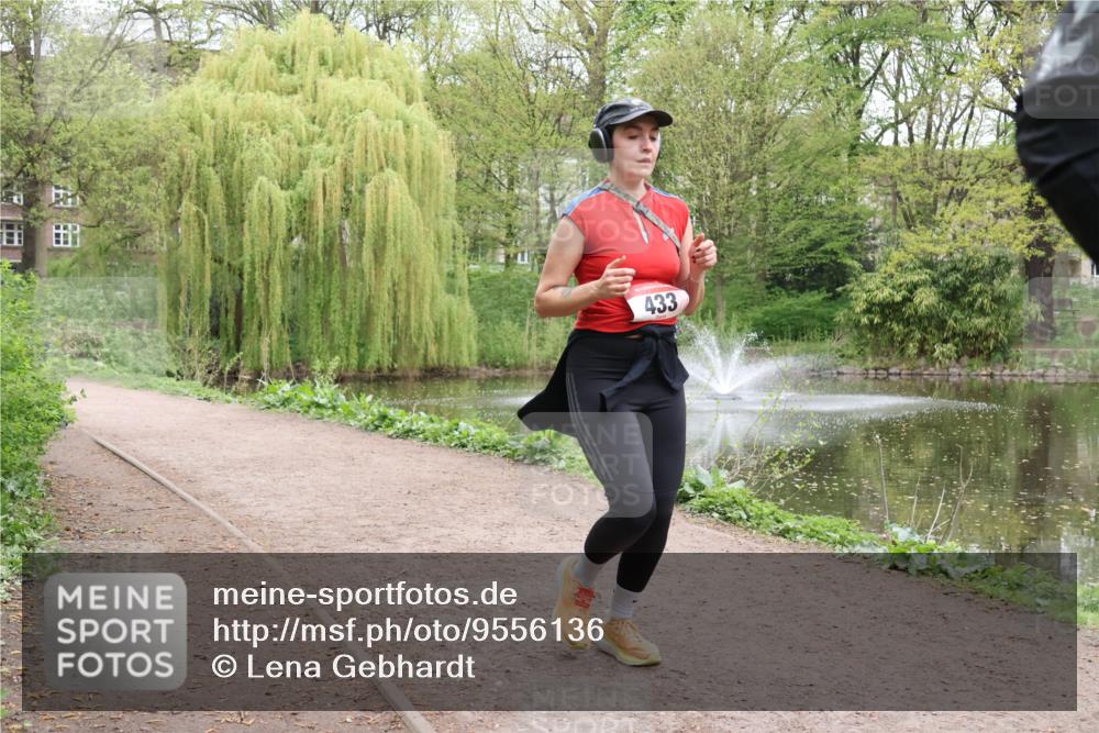 19.04.2026 - Hammer Lauf Lena Gebhardt http://msf.ph/oto/9556136 19.04.2026 11:39:04 Laufen 433 meine-sportfotos.de