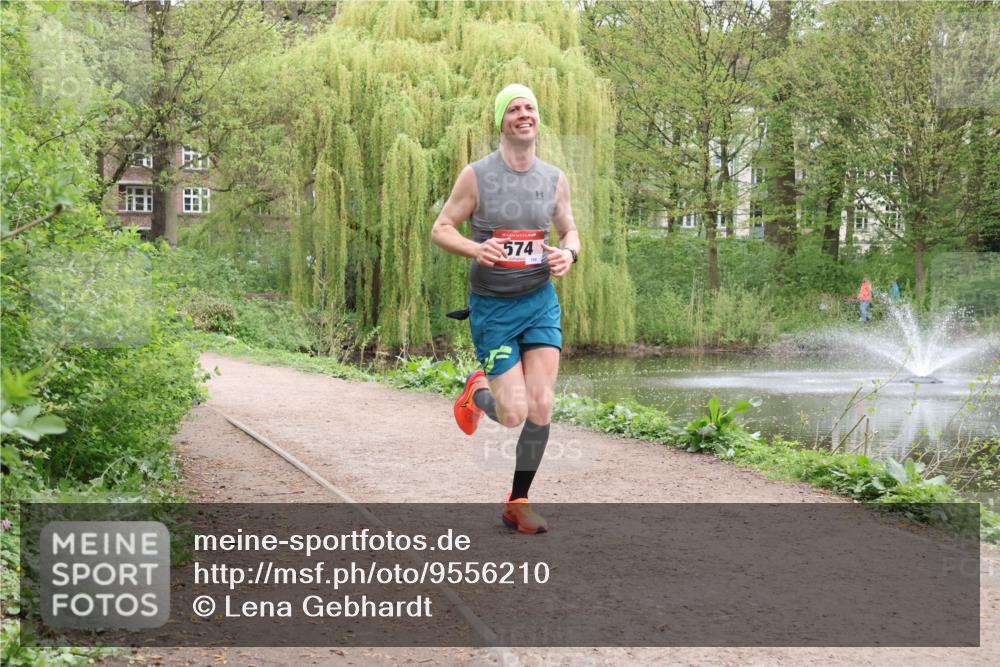 19.04.2026 - Hammer Lauf Lena Gebhardt http://msf.ph/oto/9556210 19.04.2026 11:42:29 Laufen 574 meine-sportfotos.de