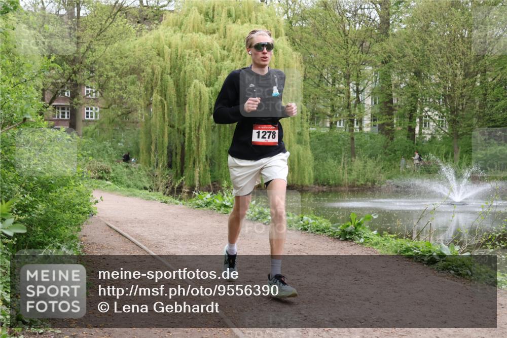 19.04.2026 - Hammer Lauf Lena Gebhardt http://msf.ph/oto/9556390 19.04.2026 11:47:42 Laufen 16, 1278 meine-sportfotos.de