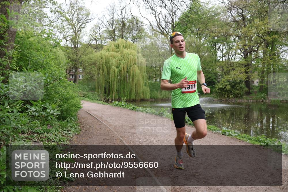 19.04.2026 - Hammer Lauf Lena Gebhardt http://msf.ph/oto/9556660 19.04.2026 11:55:41 Laufen 911 meine-sportfotos.de