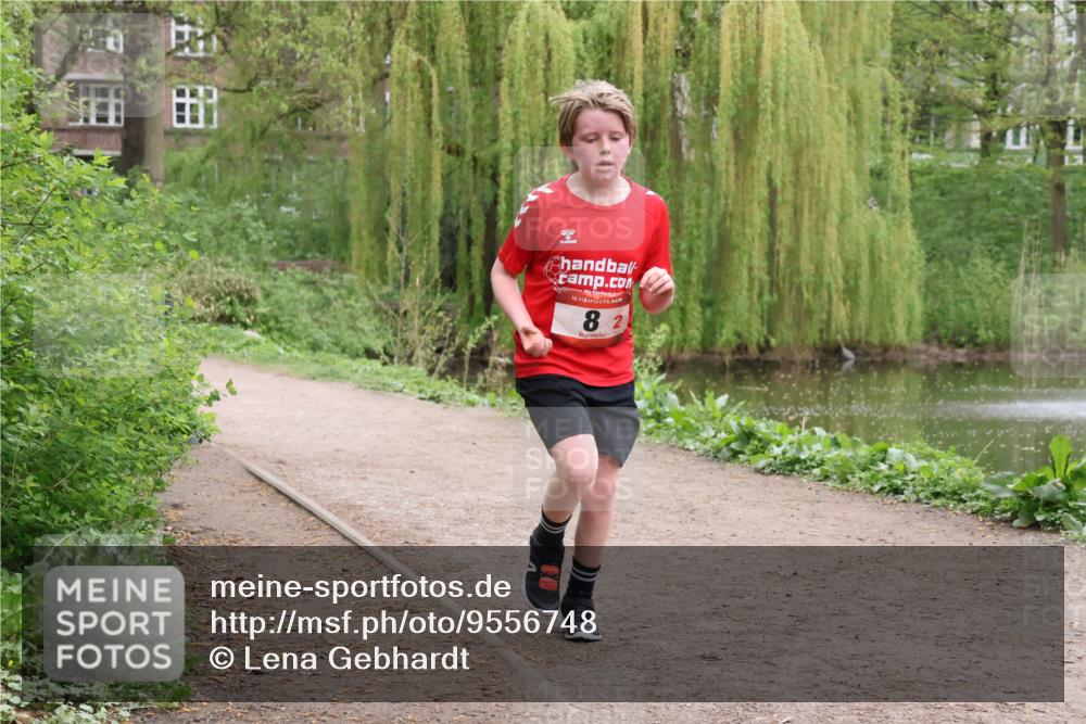 19.04.2026 - Hammer Lauf Lena Gebhardt http://msf.ph/oto/9556748 19.04.2026 11:58:23 Laufen 16, 82, 12 meine-sportfotos.de