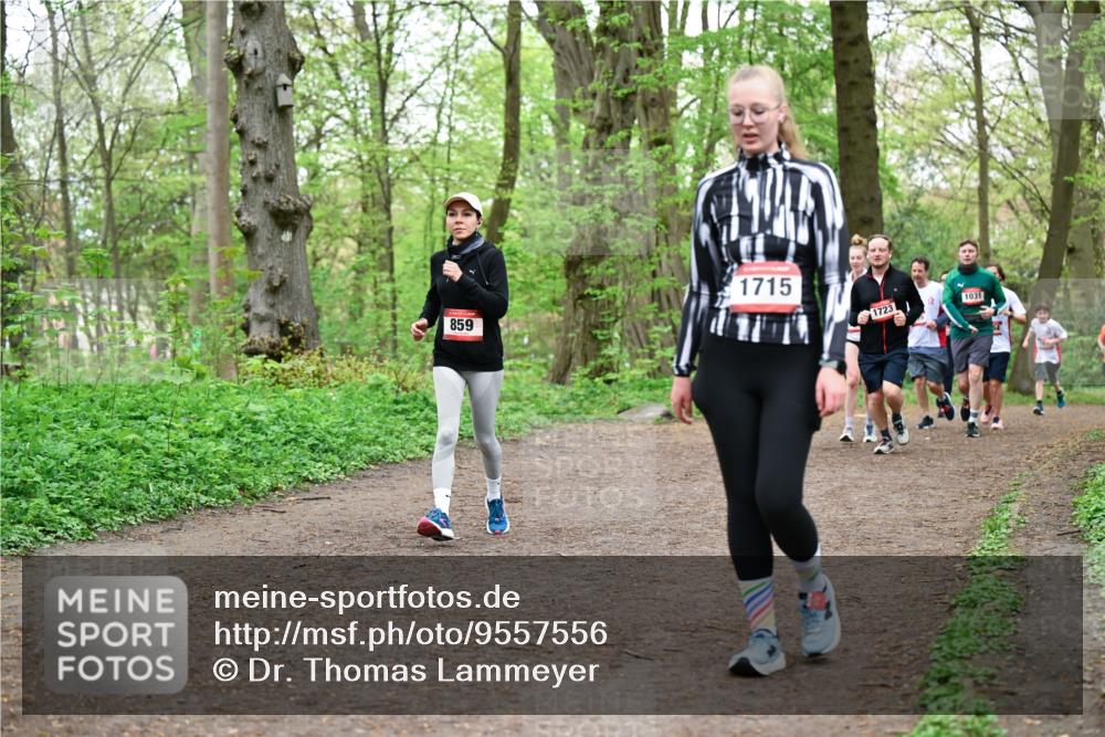 19.04.2026 - Hammer Lauf Dr. Thomas Lammeyer http://msf.ph/oto/9557556 19.04.2026 12:41:55 Laufen 859, 1715, 1723, 1031 meine-sportfotos.de