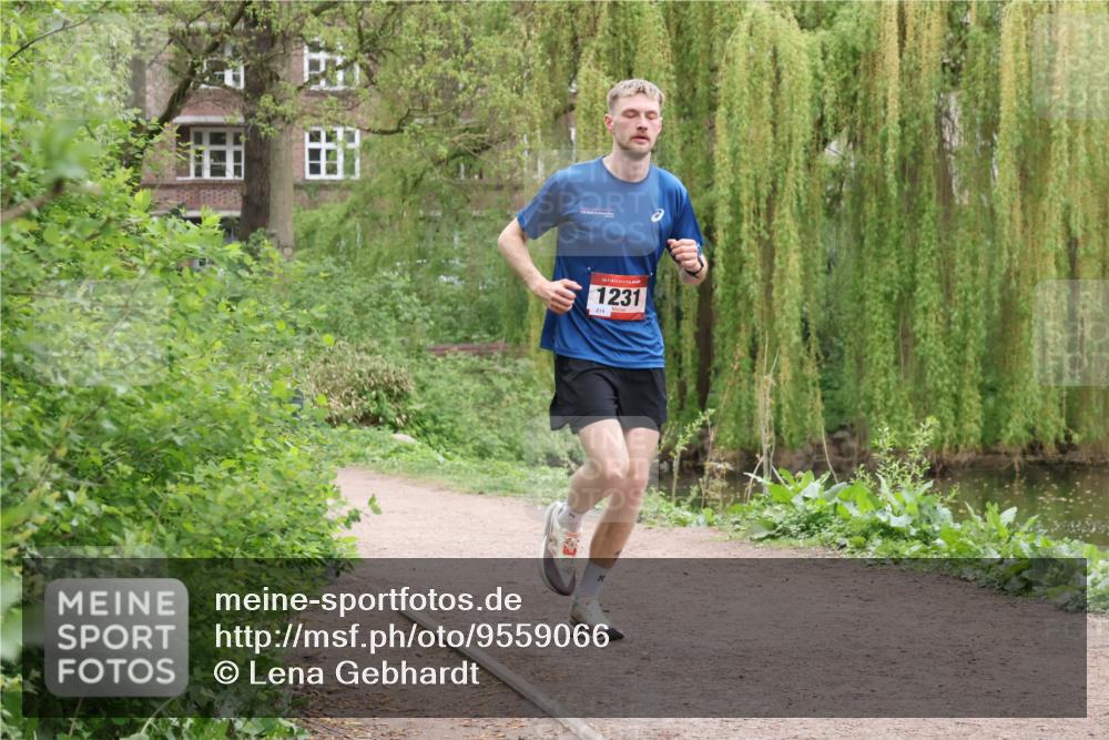 19.04.2026 - Hammer Lauf Lena Gebhardt http://msf.ph/oto/9559066 19.04.2026 12:01:52 Laufen 16, 1231, 214, 8 meine-sportfotos.de