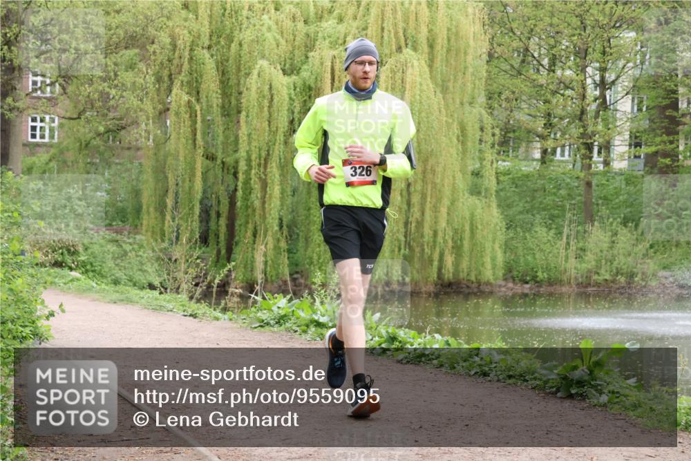 19.04.2026 - Hammer Lauf Lena Gebhardt http://msf.ph/oto/9559095 19.04.2026 12:02:02 Laufen 326 meine-sportfotos.de