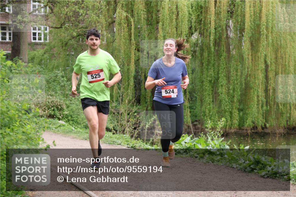19.04.2026 - Hammer Lauf Lena Gebhardt http://msf.ph/oto/9559194 19.04.2026 12:03:42 Laufen 525, 524 meine-sportfotos.de
