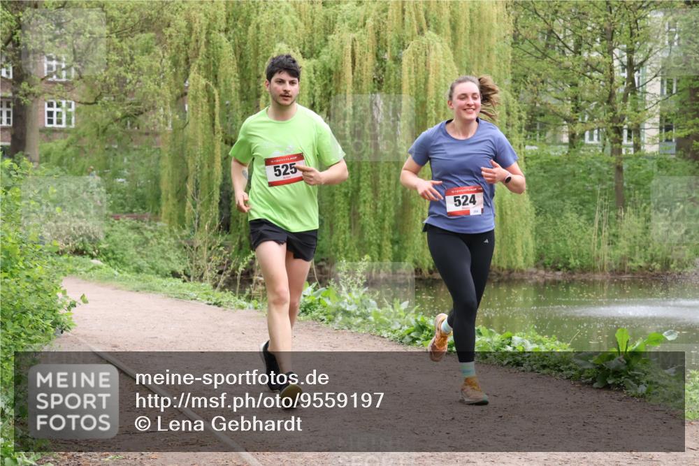 19.04.2026 - Hammer Lauf Lena Gebhardt http://msf.ph/oto/9559197 19.04.2026 12:03:43 Laufen 16, 525, 524 meine-sportfotos.de