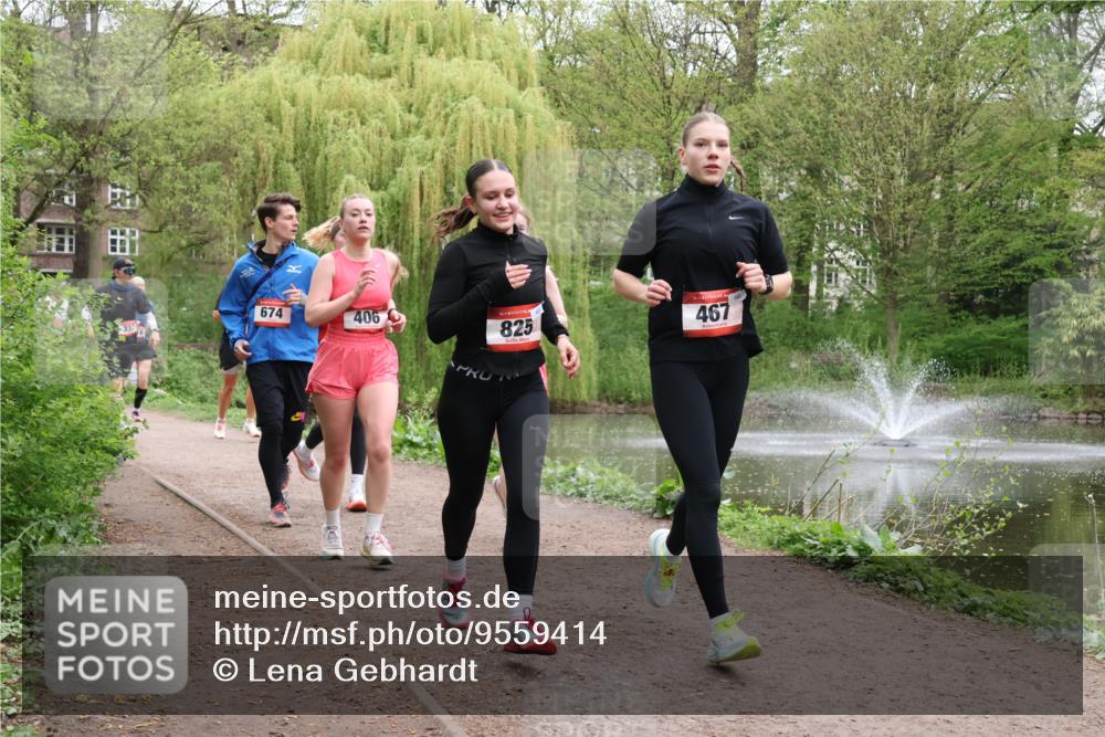 19.04.2026 - Hammer Lauf Lena Gebhardt http://msf.ph/oto/9559414 19.04.2026 12:06:18 Laufen 674, 406, 825, 16, 467 meine-sportfotos.de
