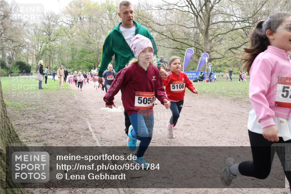 19.04.2026 - Hammer Lauf Lena Gebhardt http://msf.ph/oto/9561784 19.04.2026 09:01:20 Laufen 5145, 16, 5050, 16, 5108, 16, 5 meine-sportfotos.de