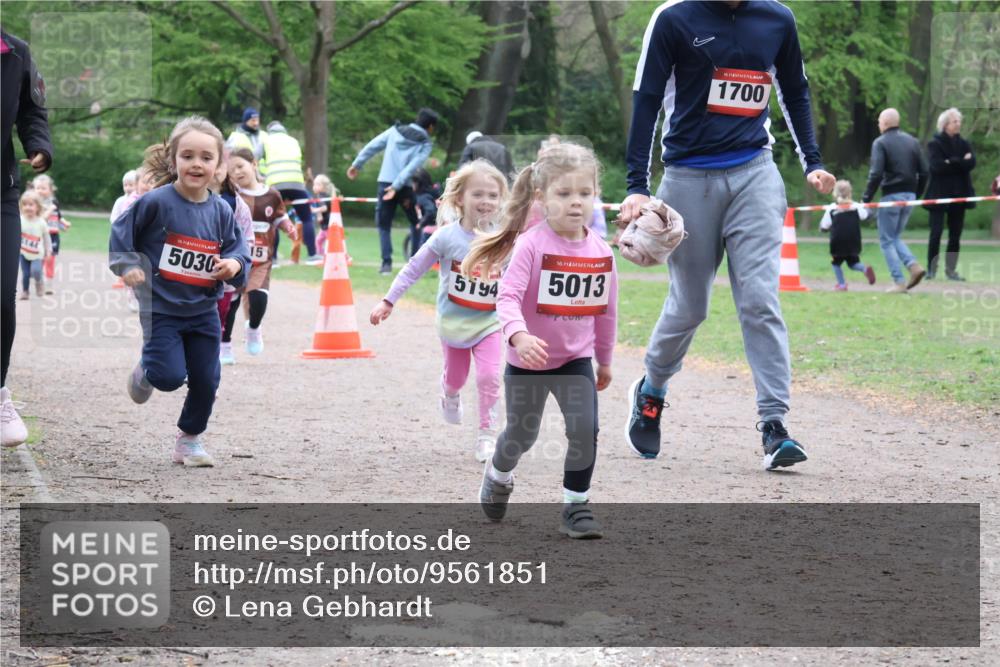 19.04.2026 - Hammer Lauf Lena Gebhardt http://msf.ph/oto/9561851 19.04.2026 09:01:38 Laufen 16, 5030, 15, 5194, 16, 5013, 16, 1700 meine-sportfotos.de