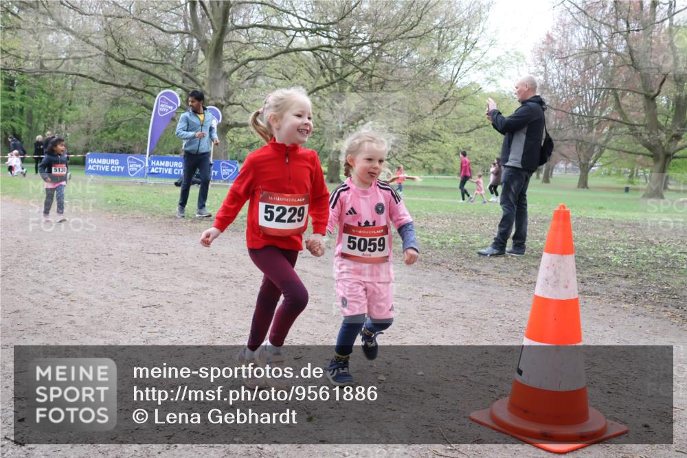 19.04.2026 - Hammer Lauf Lena Gebhardt http://msf.ph/oto/9561886 19.04.2026 09:01:52 Laufen 5130, 16, 5229, 16, 5059 meine-sportfotos.de