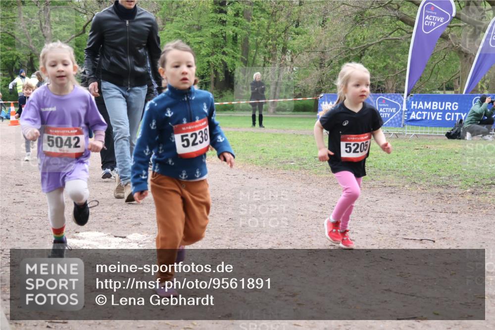 19.04.2026 - Hammer Lauf Lena Gebhardt http://msf.ph/oto/9561891 19.04.2026 09:01:55 Laufen 5042, 5238, 16, 5205 meine-sportfotos.de