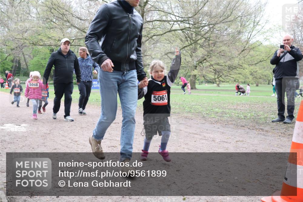 19.04.2026 - Hammer Lauf Lena Gebhardt http://msf.ph/oto/9561899 19.04.2026 09:01:57 Laufen 5231, 5048, 5076, 5061 meine-sportfotos.de