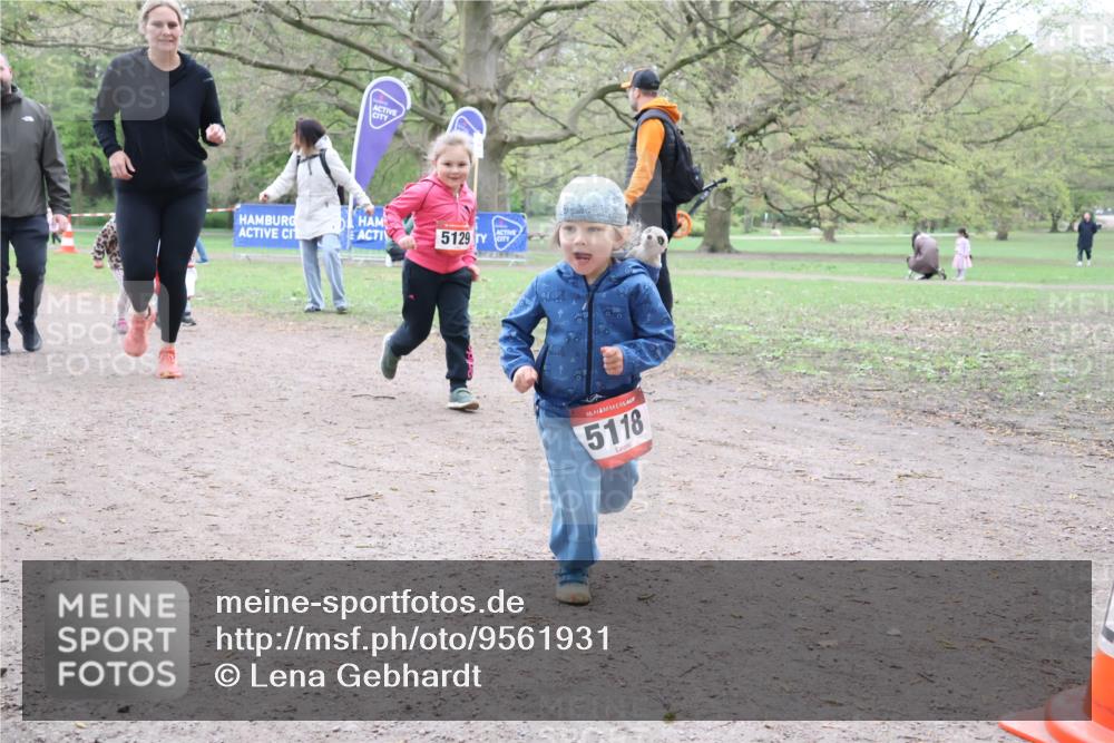 19.04.2026 - Hammer Lauf Lena Gebhardt http://msf.ph/oto/9561931 19.04.2026 09:02:13 Laufen 5129, 16, 5118 meine-sportfotos.de