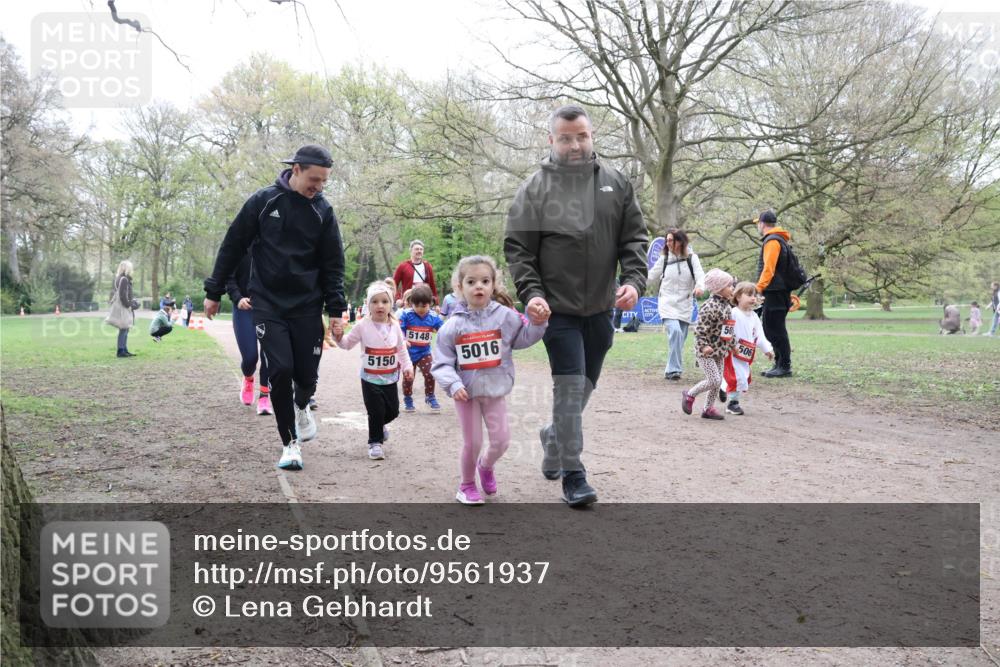 19.04.2026 - Hammer Lauf Lena Gebhardt http://msf.ph/oto/9561937 19.04.2026 09:02:15 Laufen 5150, 5148, 5016, 506 meine-sportfotos.de