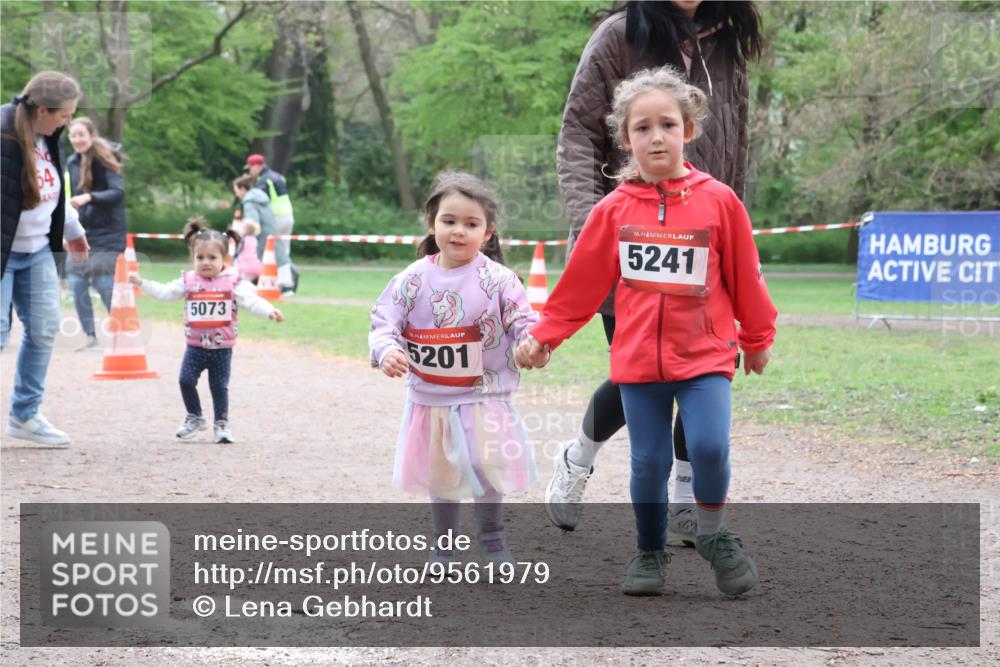19.04.2026 - Hammer Lauf Lena Gebhardt http://msf.ph/oto/9561979 19.04.2026 09:03:08 Laufen 64, 5073, 6, 5201, 16, 5241 meine-sportfotos.de
