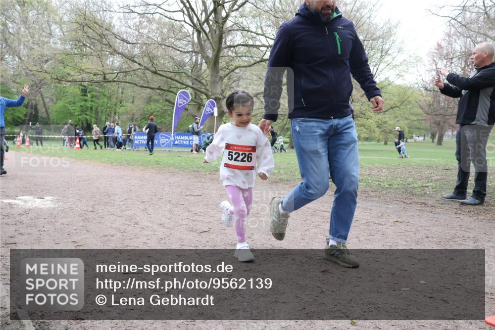 19.04.2026 - Hammer Lauf Lena Gebhardt http://msf.ph/oto/9562139 19.04.2026 09:11:43 Laufen 16, 5226 meine-sportfotos.de