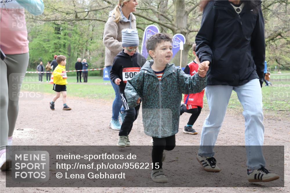 19.04.2026 - Hammer Lauf Lena Gebhardt http://msf.ph/oto/9562215 19.04.2026 09:12:22 Laufen 16, 50 meine-sportfotos.de