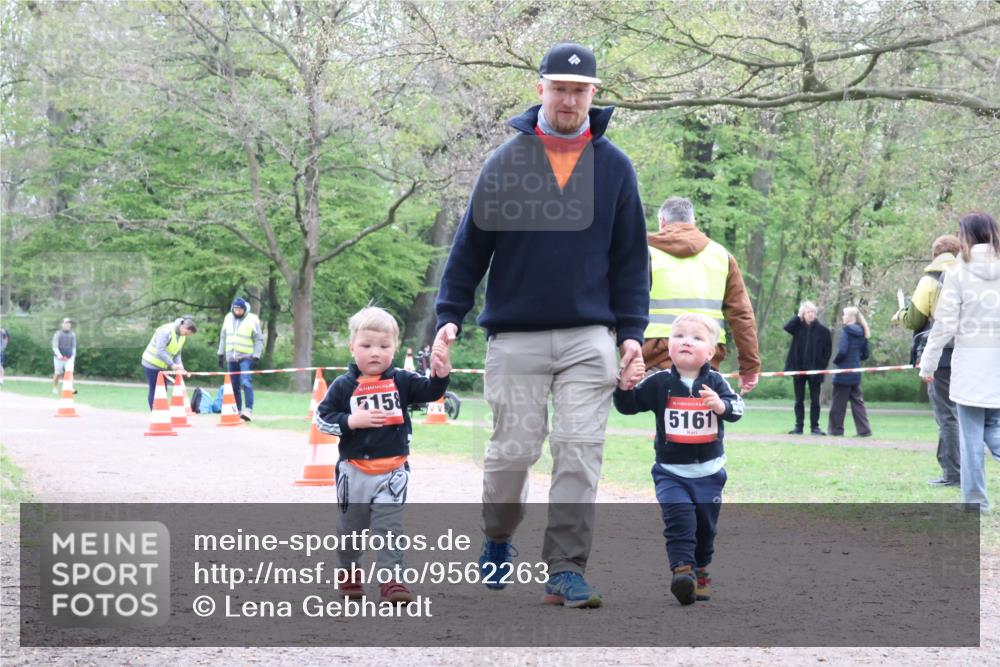 19.04.2026 - Hammer Lauf Lena Gebhardt http://msf.ph/oto/9562263 19.04.2026 09:14:26 Laufen 16, 5158, 5161 meine-sportfotos.de