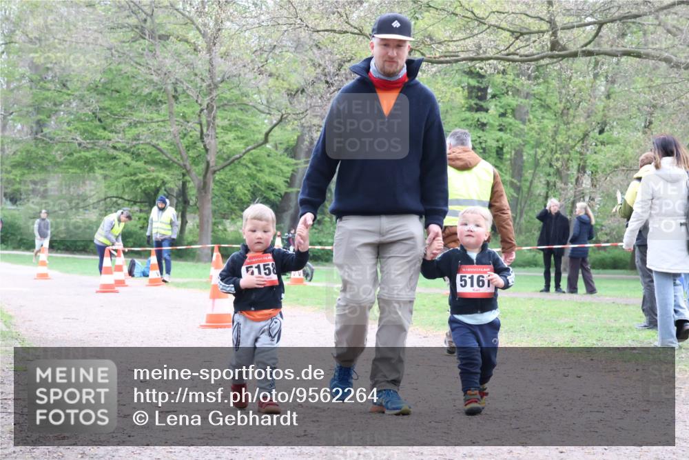 19.04.2026 - Hammer Lauf Lena Gebhardt http://msf.ph/oto/9562264 19.04.2026 09:14:26 Laufen 16, 5158, 16, 5161 meine-sportfotos.de