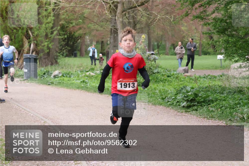 19.04.2026 - Hammer Lauf Lena Gebhardt http://msf.ph/oto/9562302 19.04.2026 09:24:30 Laufen 16, 1913 meine-sportfotos.de