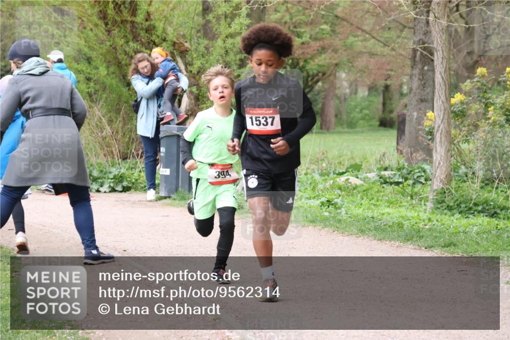 19.04.2026 - Hammer Lauf Lena Gebhardt http://msf.ph/oto/9562314 19.04.2026 09:24:37 Laufen 394, 16, 1537 meine-sportfotos.de