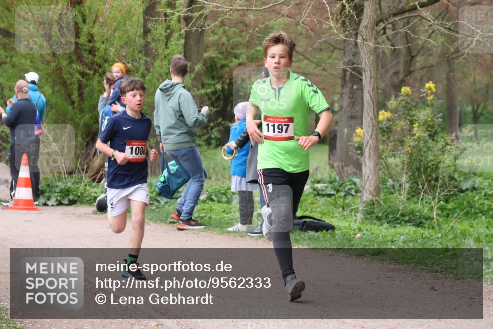 19.04.2026 - Hammer Lauf Lena Gebhardt http://msf.ph/oto/9562333 19.04.2026 09:24:55 Laufen 1086, 1197 meine-sportfotos.de