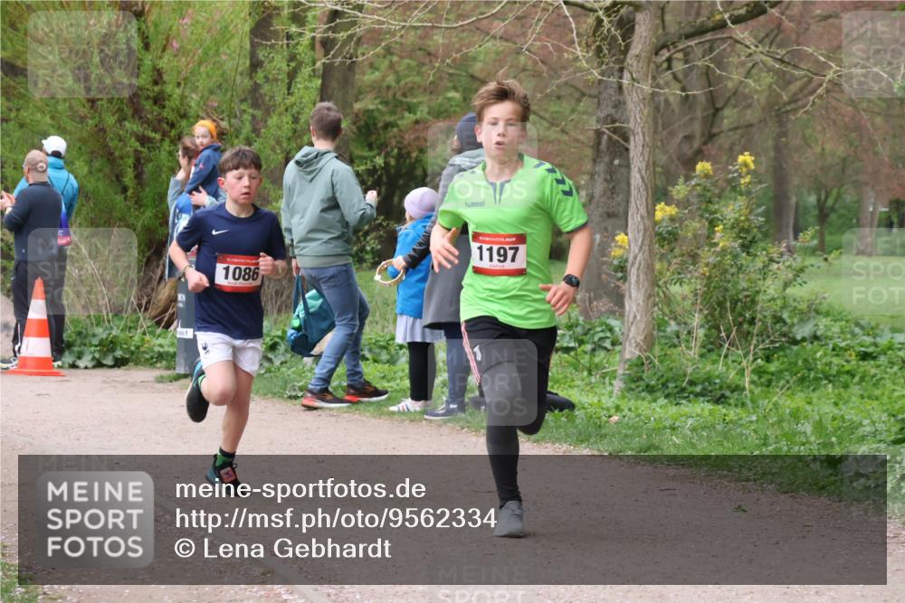 19.04.2026 - Hammer Lauf Lena Gebhardt http://msf.ph/oto/9562334 19.04.2026 09:24:55 Laufen 16, 1086, 1197 meine-sportfotos.de