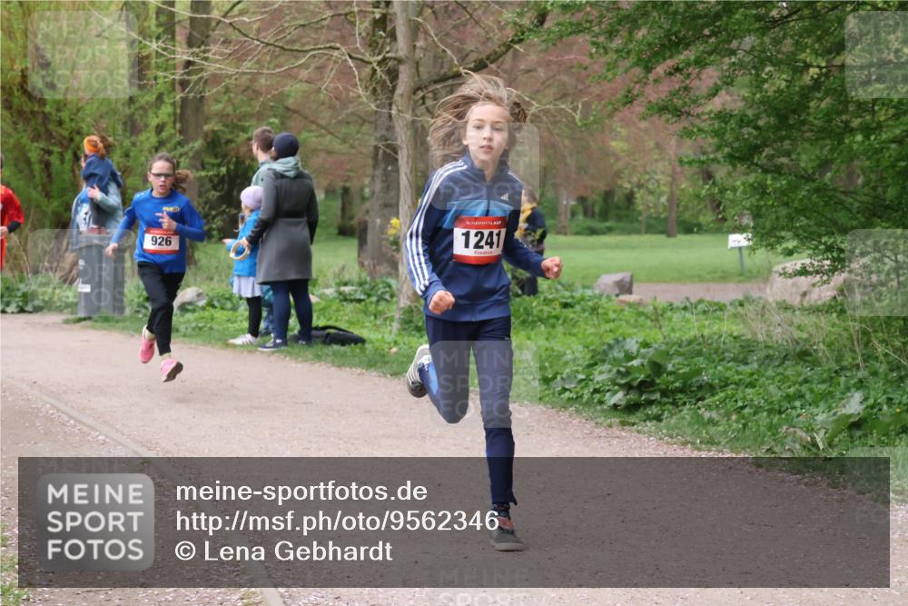 19.04.2026 - Hammer Lauf Lena Gebhardt http://msf.ph/oto/9562346 19.04.2026 09:25:01 Laufen 926, 16, 1241 meine-sportfotos.de