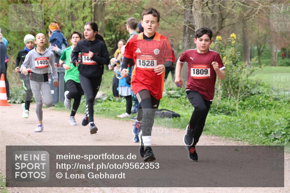 19.04.2026 - Hammer Lauf Lena Gebhardt http://msf.ph/oto/9562353 19.04.2026 09:25:03 Laufen 144, 1405, 16, 1528, 16, 1809 meine-sportfotos.de