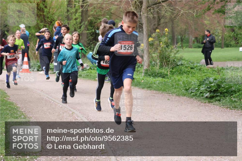 19.04.2026 - Hammer Lauf Lena Gebhardt http://msf.ph/oto/9562385 19.04.2026 09:25:16 Laufen 458, 65, 12, 165, 16, 1526 meine-sportfotos.de