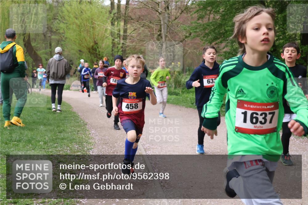19.04.2026 - Hammer Lauf Lena Gebhardt http://msf.ph/oto/9562398 19.04.2026 09:25:20 Laufen 144, 181, 458, 915, 637, 16, 1637 meine-sportfotos.de